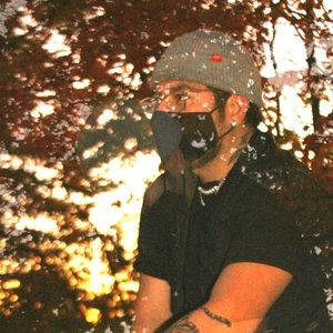 Meet your Posher, Luis